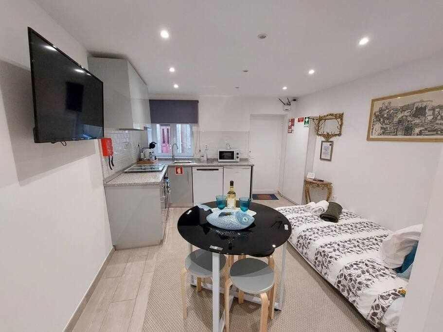 Alto Da Lapa Luxury House Free 1 Parking Place Porto Dış mekan fotoğraf